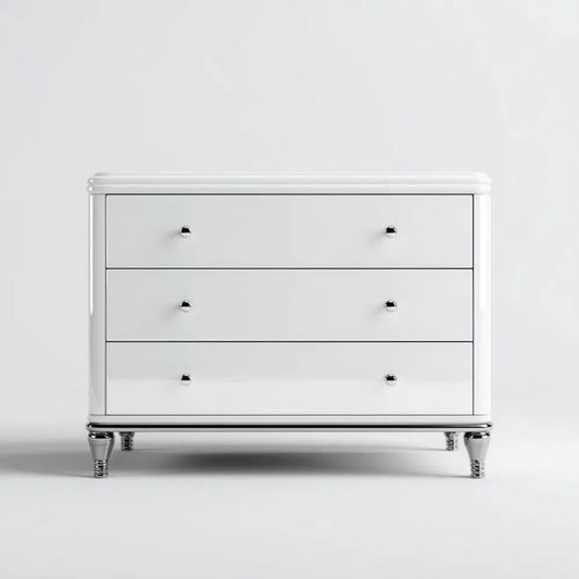 Biała komoda MDF z 3 szufladami i srebrnymi detalami, 120 x 45 x 90 cm